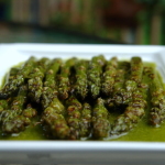 Grilled asparagus with parsley sauce recipe
