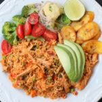 Arroz con pollo desmenuzado