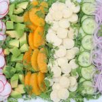 Ensalada con palmito, jicama, y aguacate
