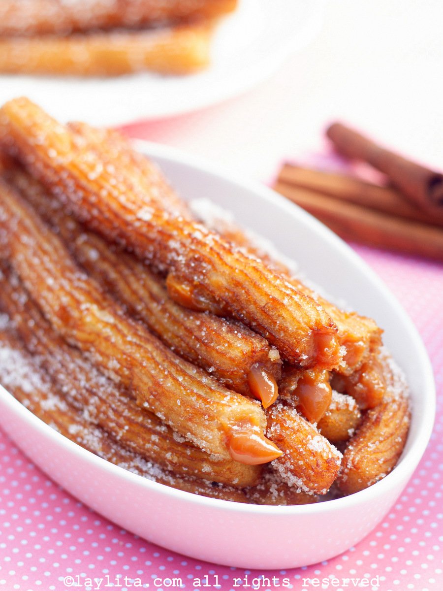 Churros rellenos con dulce de leche