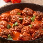Como hacer albóndigas de carne de res en salsa