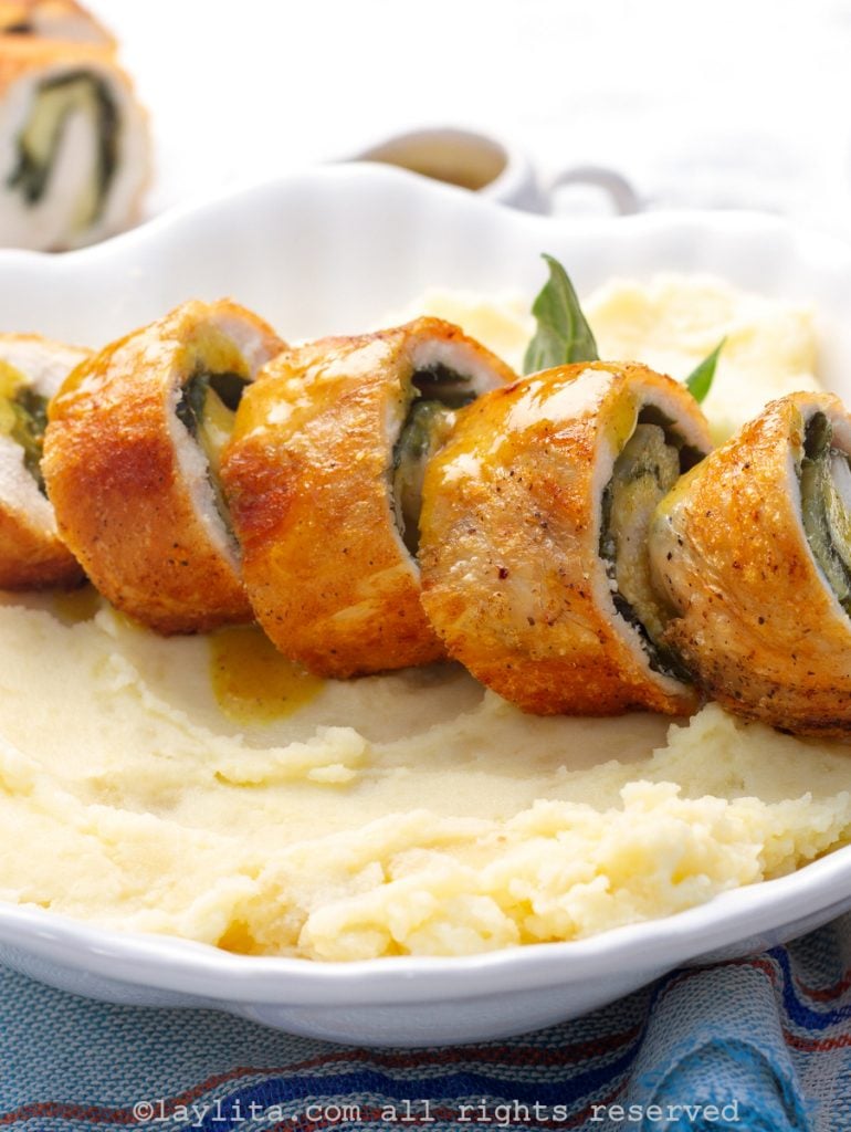Pechuga de pollo rellena de queso y espinaca  – Recetas de  Cocina