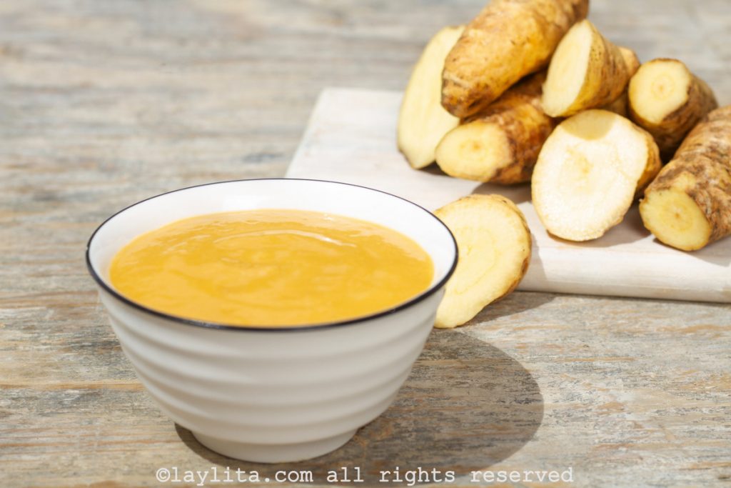 Crema de arracacha o apio criollo - zanahoria blanca