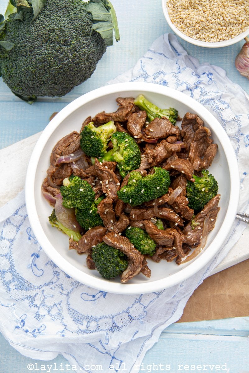 Salteado de carne y brócoli  – Recetas de Cocina