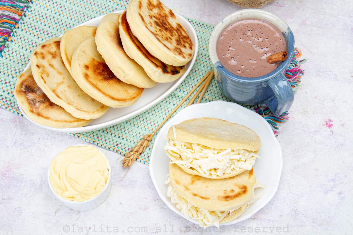 Arepa Andina (Arepas de harina de trigo) | Laylita.com – Recetas de Cocina