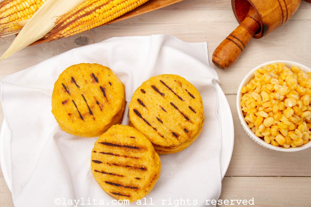Arepas De Ma z Pilado Laylita Recetas De Cocina Arepas De Ma z Pilado Laylita Recetas De Cocina