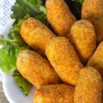 Croquetas con relleno de cangrejo y queso crema