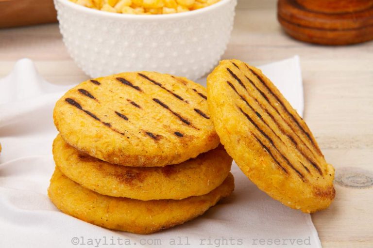 Arepas De Ma z Pilado Laylita Recetas De Cocina Arepas De Ma z Pilado Laylita Recetas De Cocina