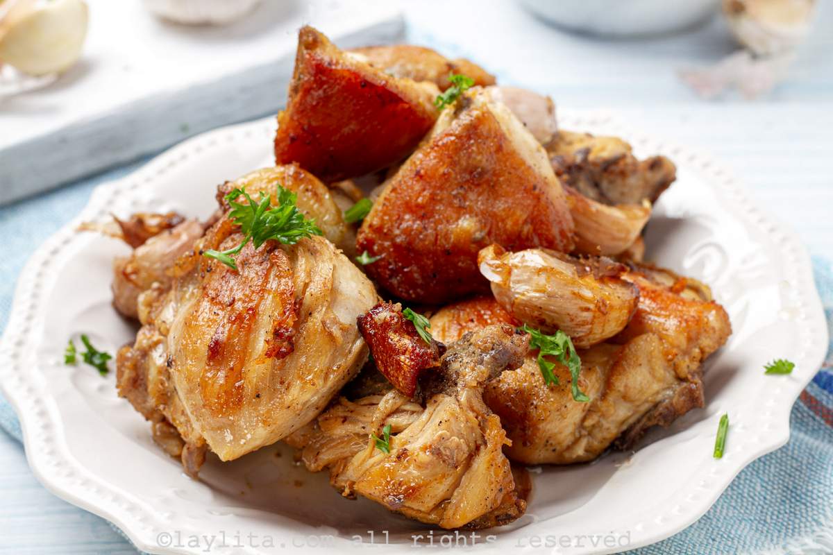 Pollo al ajillo
