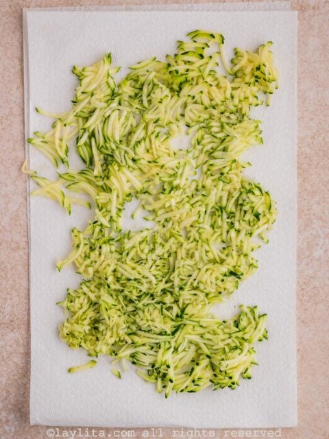 Zucchini o calabacín rallado