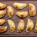 Empanadas argentinas con relleno de carne de res