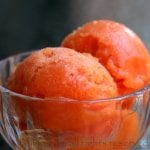 Helado de mango y naranja
