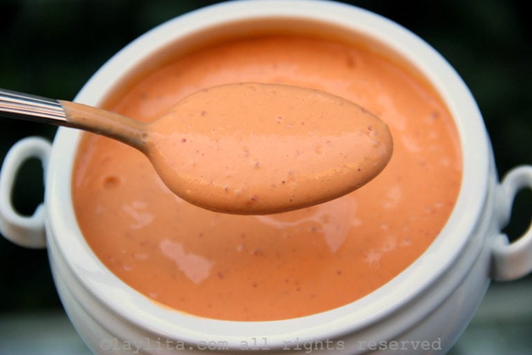 Salsa de yogur y chipotle Recetas de Laylita