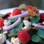 Recette de la salade d'épinards facile à préparer