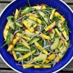 Salade de mangues, avocat, roquette