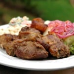 Recette de la fritada équatorienne au porc braisé.