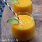 smoothie à la mangue et aux fruits de la passion
