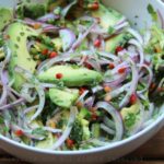 Salade d'avocat en accompagnement