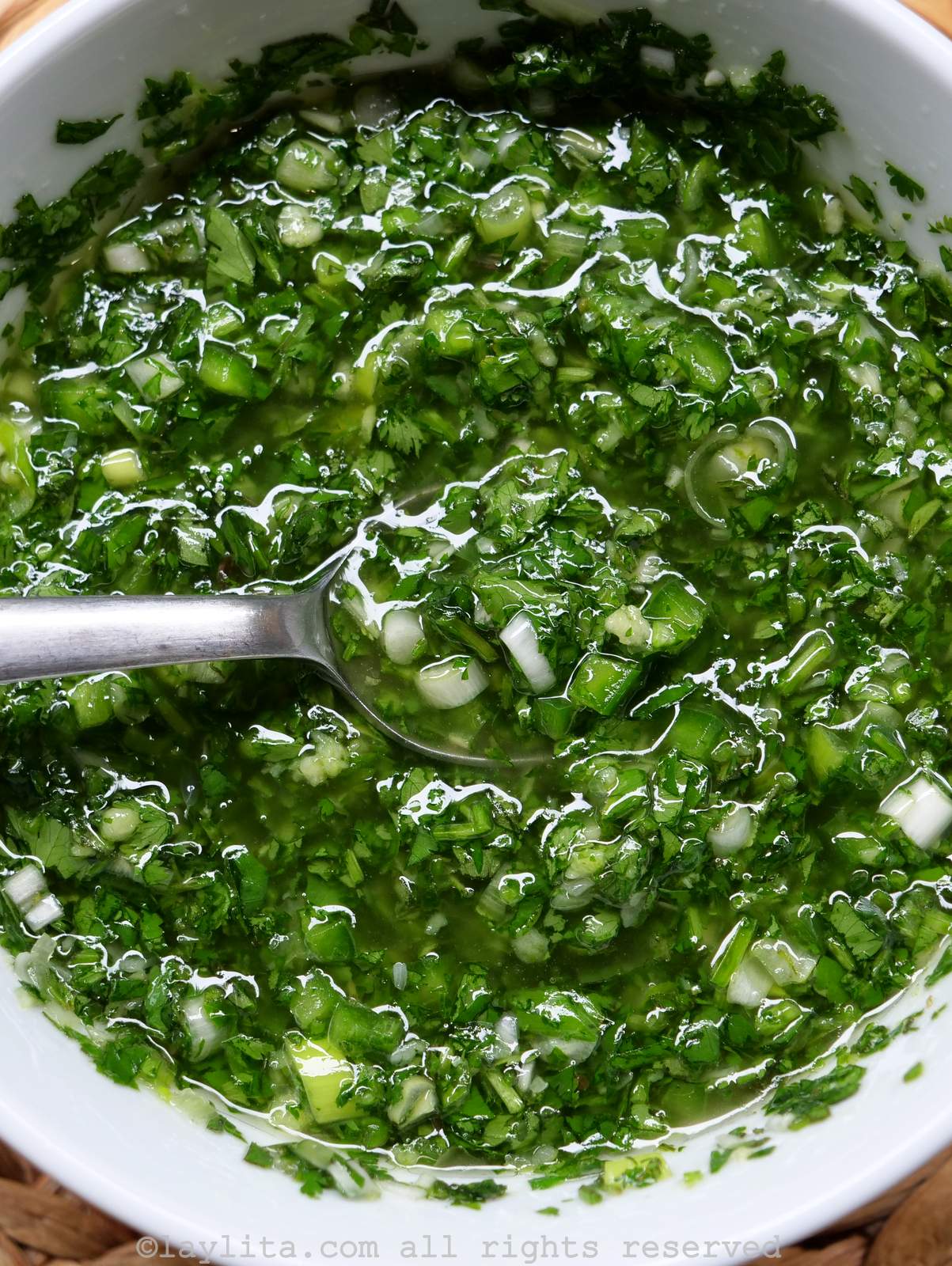 Chimichurri à la coriandre d'inspiration équatorienne