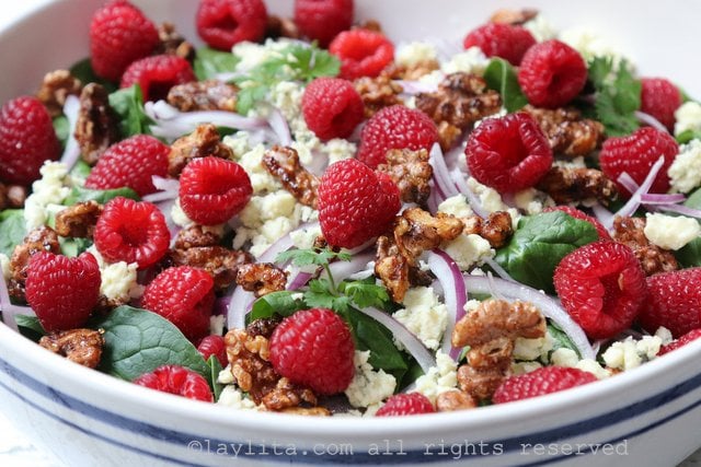 Spinach raspberry salad