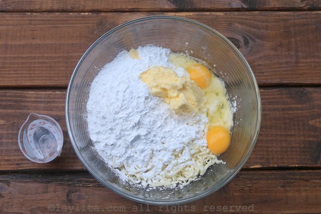 Yuca bread preparation