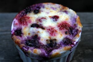 mixed berries with cream