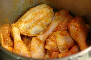 Préparation du ragout de poulet