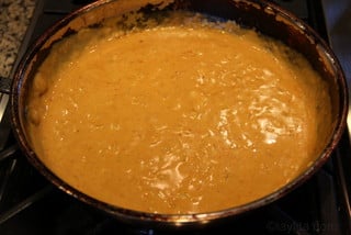 Making salsa de mani or peanut sauce