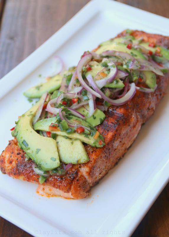 Grilled salmon with spicy avocado salsa recipe