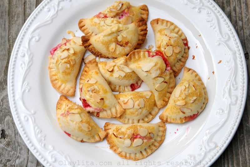 Recipe for raspberry empanadas