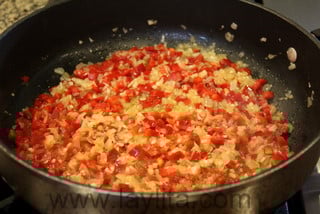 Preparação para picadinho de carne moída Preparação para picadinho de carne moída