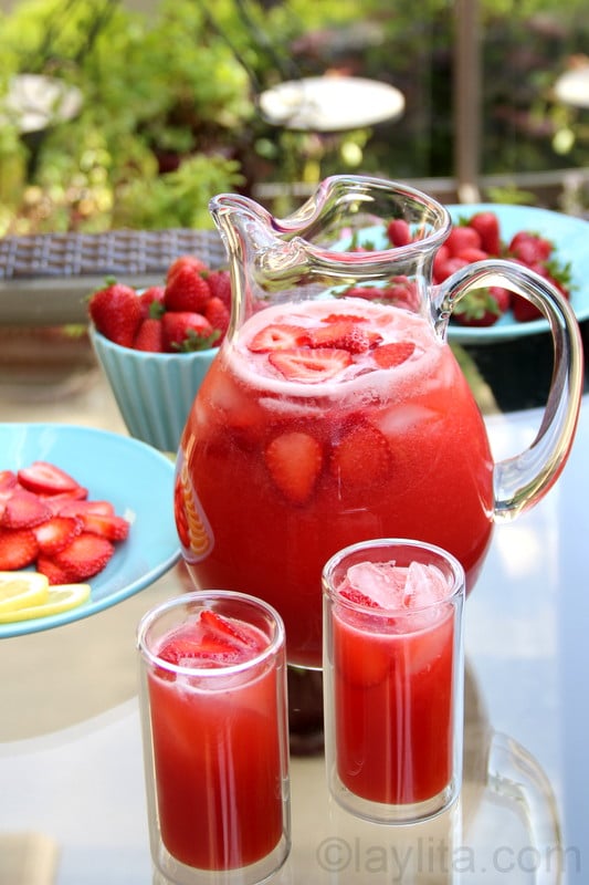 Cocktail de limonade aux fraises faite maison