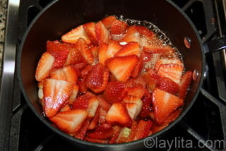 2 - Combine the strawberries with sugar, lemon juice and water