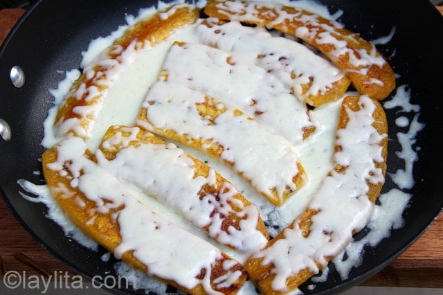 Skillet ripe plantains with cheese