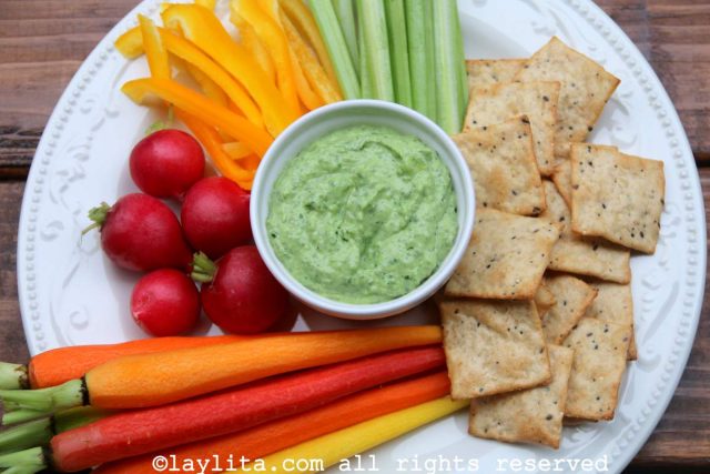 Serve the avocado yougrt dip with veggies and crackers