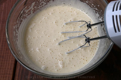 Mix the eggs and sugar using an electric mixer for 2-3 minutes