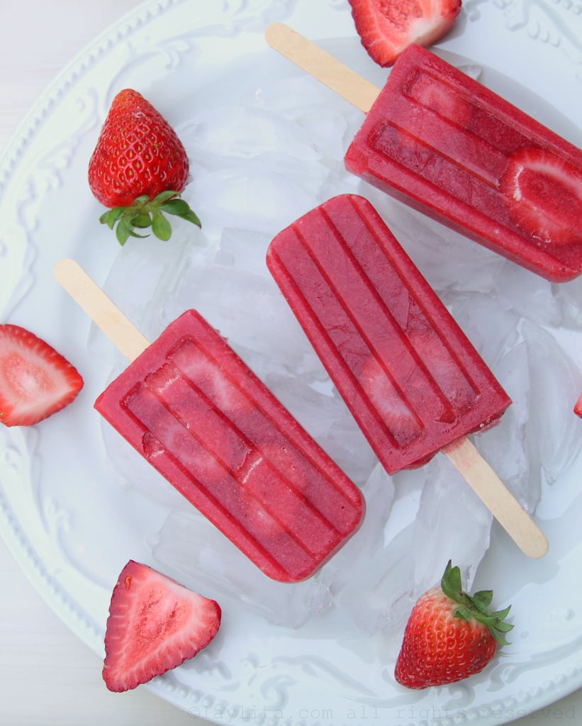 Homemade strawberry popsicle recipe