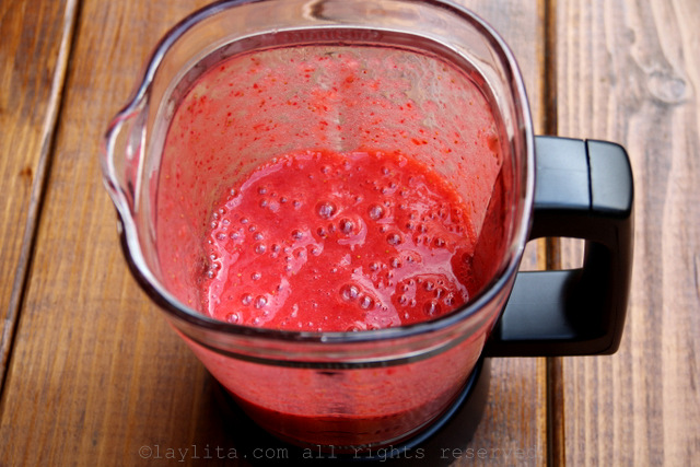 Strawberry puree for paletas or popsicles