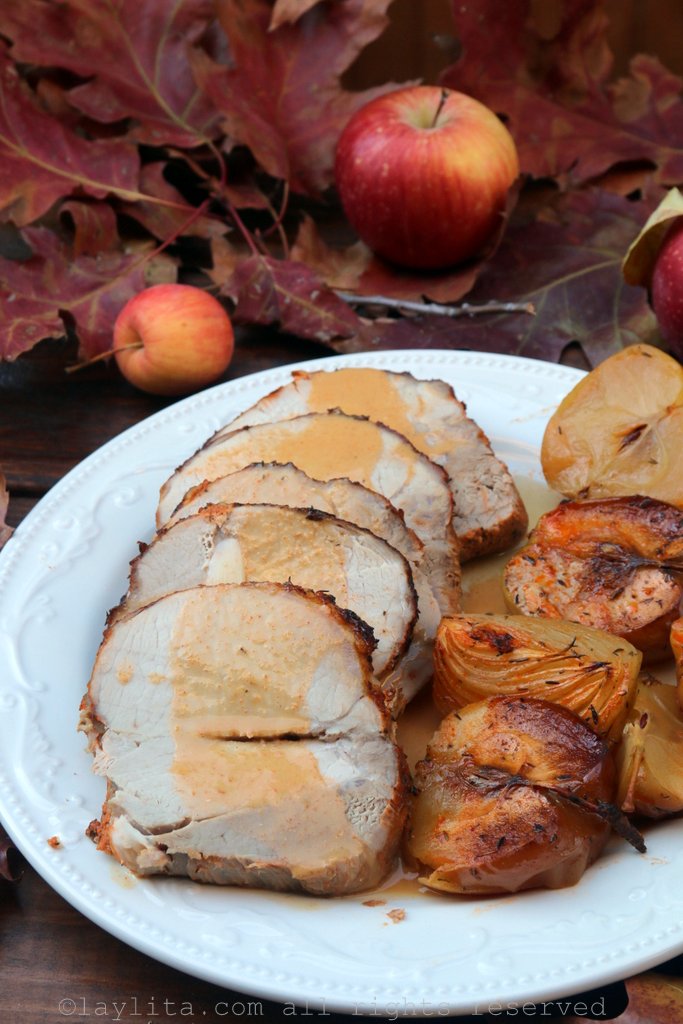 Roasted pork loin with apples