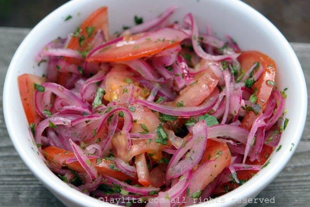 Tomato and onion curtido salsa for the tuna fish ceviche