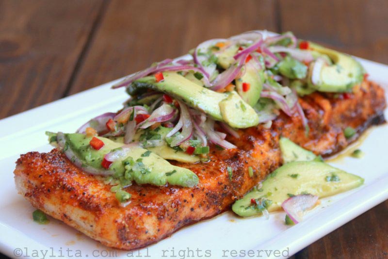 Grilled fish with avocado salsa