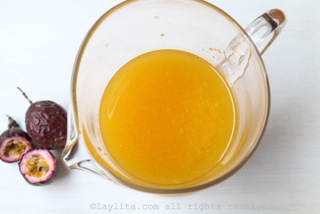 Passion fruit juice mix for popsicles
