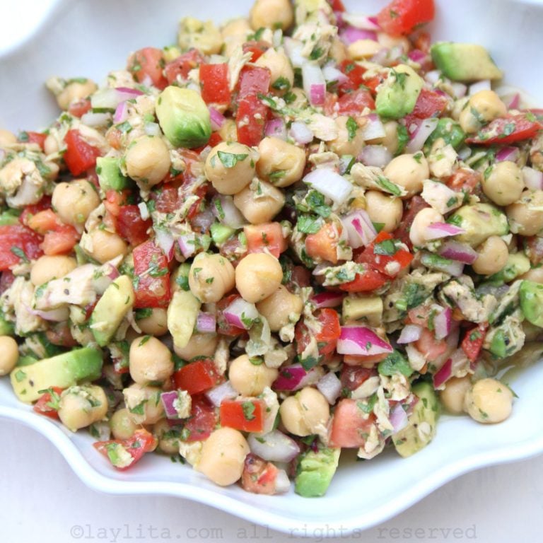{Garbanzo} Chickpea salad with avocado and tuna fish Laylita's Recipes