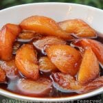 Spiced caramelized pears