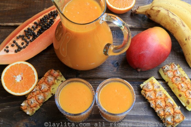 Tropical fruit smoothie