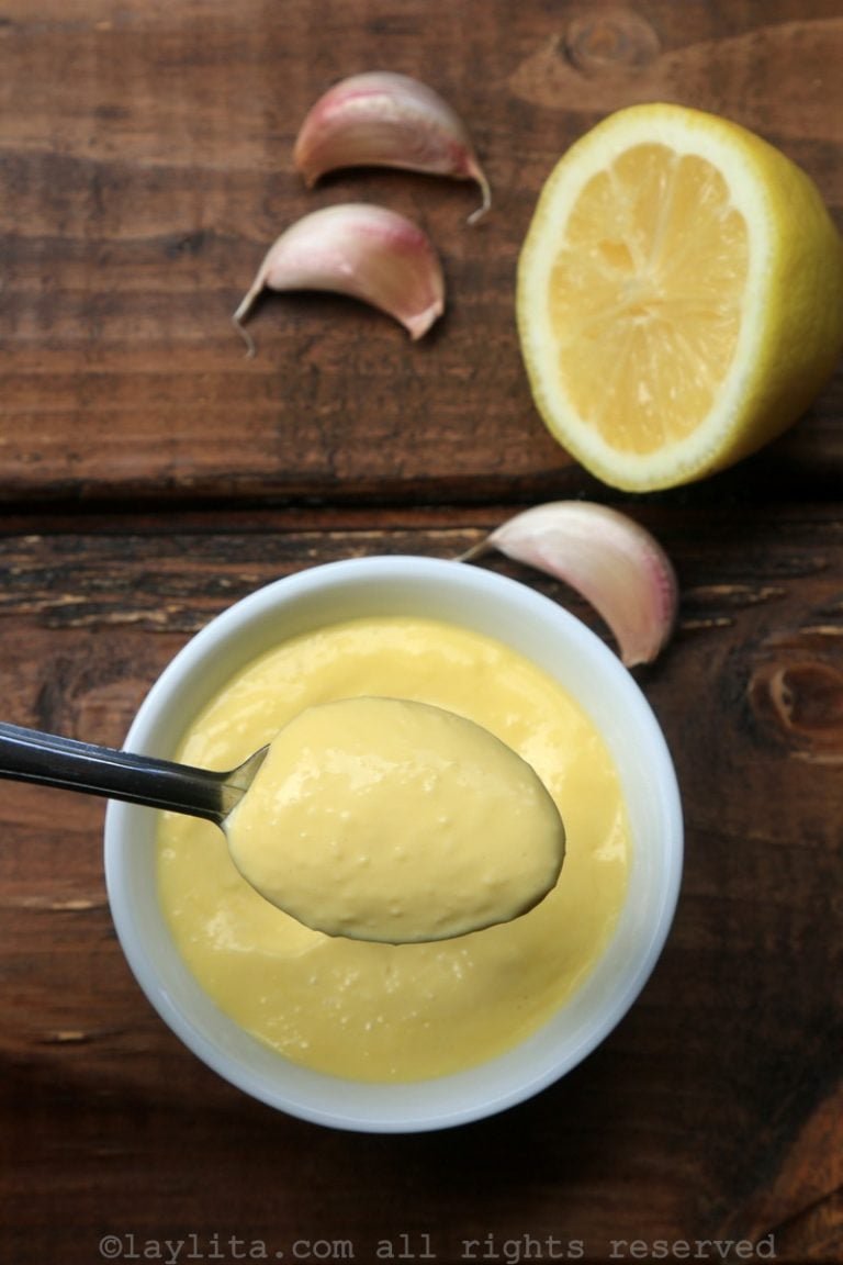 How to make aioli in the blender or food processor {Easy version