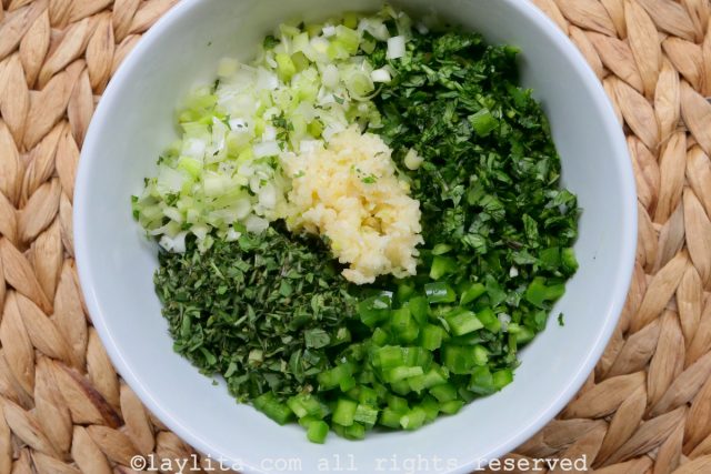 Fresh cilantro chimichurri preparation