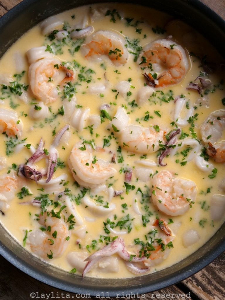 Seafood in garlic sauce or mariscos al ajillo