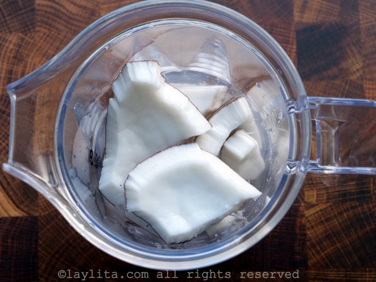 Preparing homemade coconut milk