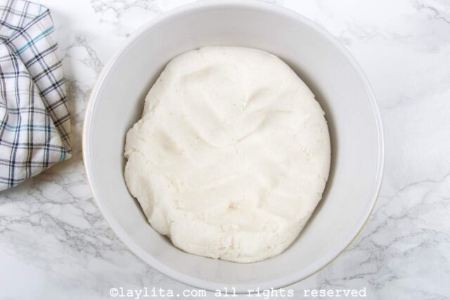 A bowl with arepa dough